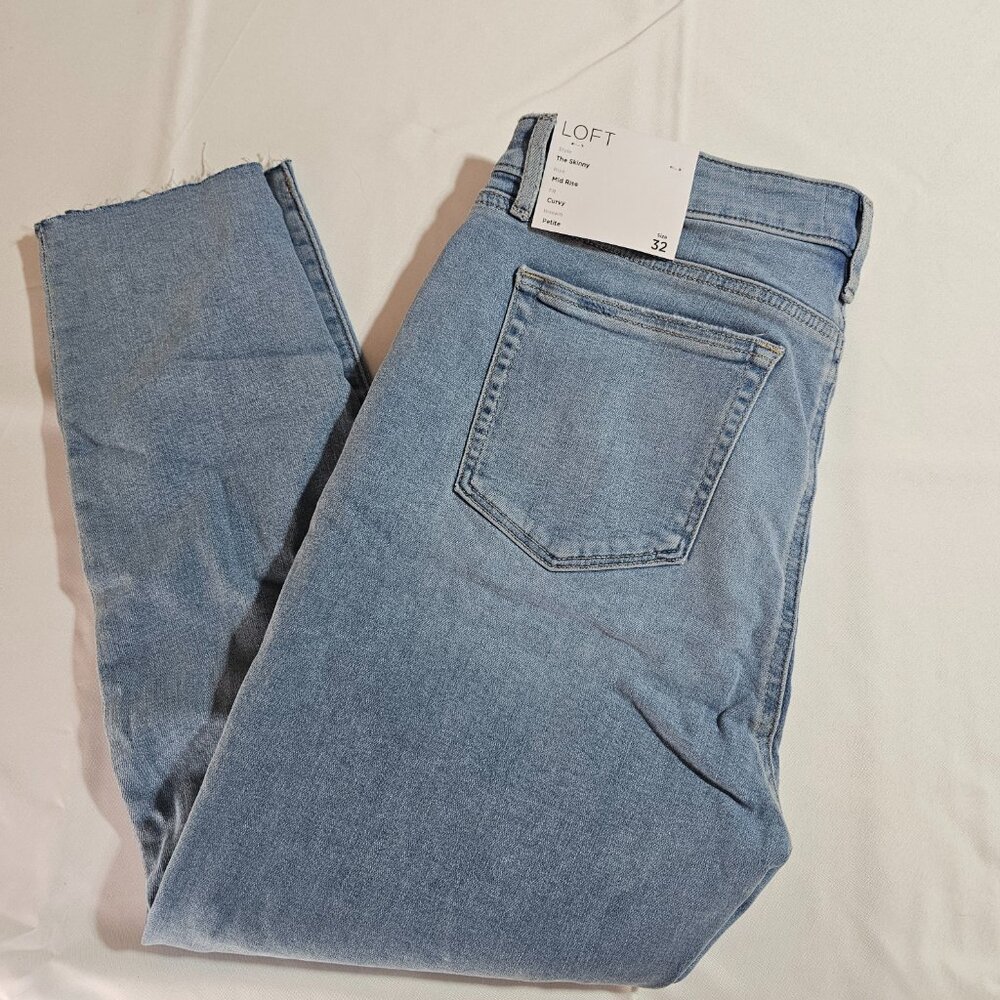 Skinny Fit, Mid-Rise, Curvey Fit, Petite Inseam
